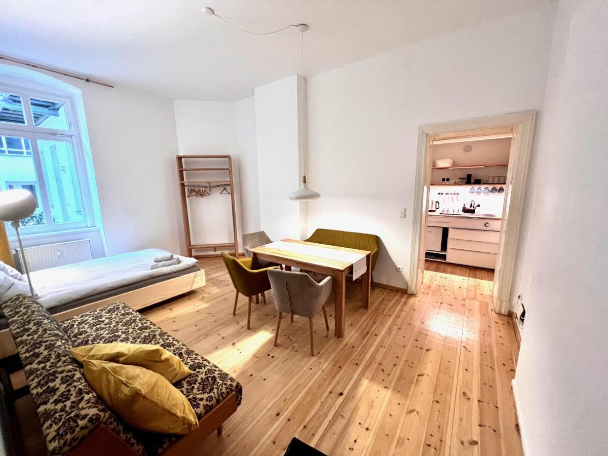 Gemuetliche 2-Zimmer-Wohnung Zentral Friedrichshain Berlin Exteriör bild